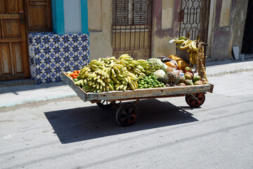 small market cart in the streets of havana