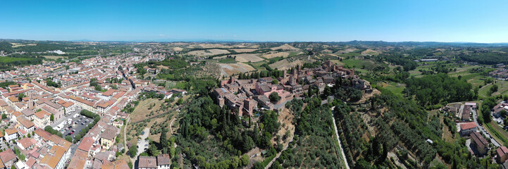 Fototapeta na wymiar extended panoramic aerial view of the medieval town of certaldo in tuscany