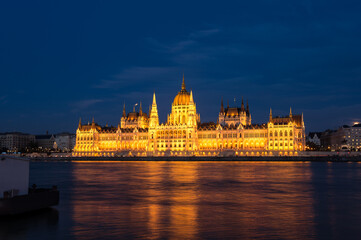 Fototapeta premium The Hungarian Parliament Building in Budapest