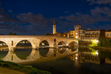 Fototapeta premium Bridge Ponte Pietra in Verona on Adige river