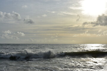 Thailand - Strand - Wasser - Ocean - Felsen - Wellen