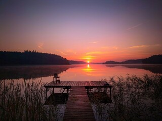 Fototapeta sunrise over the lake obraz