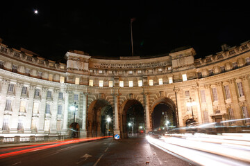 Naklejka premium Admiralty Arch over dramatic sky, City of Westminster, London.