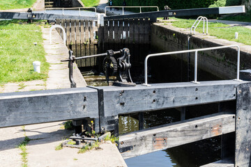Lock with gates, Worcester and Birmingham Canal