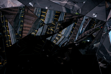 光　ミラー　エスカレーター　空間　表参道　時間
反射　メタル