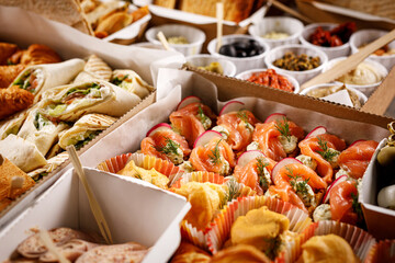 Salmon bruschetta in snack set.