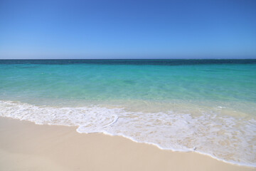 Fototapeta na wymiar The magical colors of Playa Esmeralda in Guardalavaca, Cuba