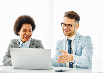 Fototapeta premium young business people meeting office teamwork black businesswoman corporate discussion laptop busniessman