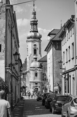 black and white photo of the market square in Pszczyna - obrazy, fototapety, plakaty