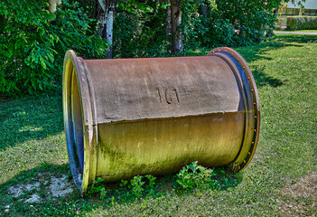 Large steel pipe used in the ancient conduction of water to the cities.