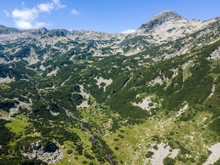 Obraz premium Amazing Aerial view Pirin Mountain near Vihren hut, Bulgaria