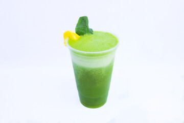 jugo verde de frutas