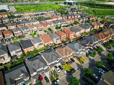Residential buildings in Ontario, Canada. Suburban residential street. Residential area in the suburbs.