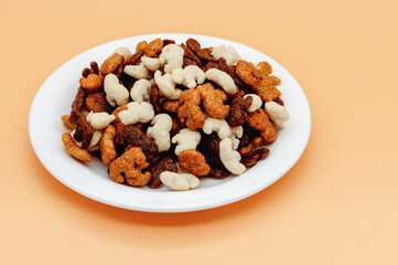 three-tasting dry breakfast for kids on a plate