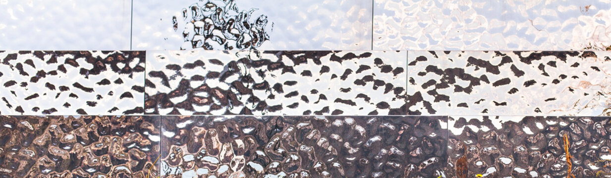 3D waves optics metal surface. Structural metal for facade cladding or interior design. 3D Wellen Optik Metallblech. Struktur-Metallblech f&uuml;r Fassadenverkleidung oder Innenarchitektur. 