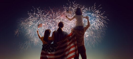 Fototapeta Patriotic holiday, family with American flag obraz