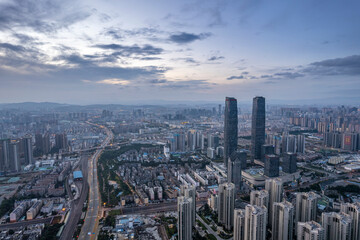 Obraz premium City skyline of Kunming China