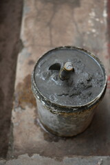 Mixed concrete Plaster on a bucket