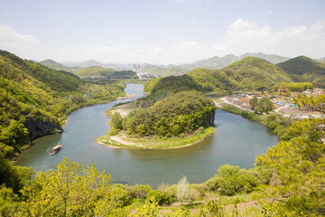 Fototapeta na wymiar an island resembling the Korean Peninsula