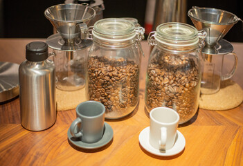 Picture of a set of coffee equipment on the table