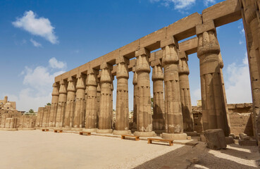 Obraz premium Karnak temple in luxor with its wonderful sculptures and antiquities
