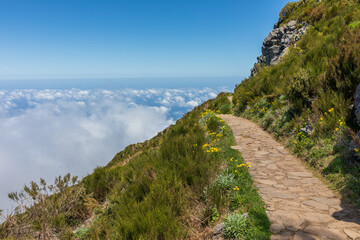 Fototapeta na wymiar Krajobraz Madery - szlak na Pico Ruivo