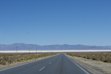 Paisaje con salinas