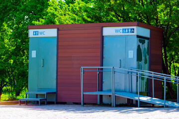_DSC0075_public toilet with ramp for people with disabilities
