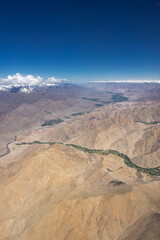 Fototapeta na wymiar Aerial view of the himaraya mountain ranges in Ladakh, India