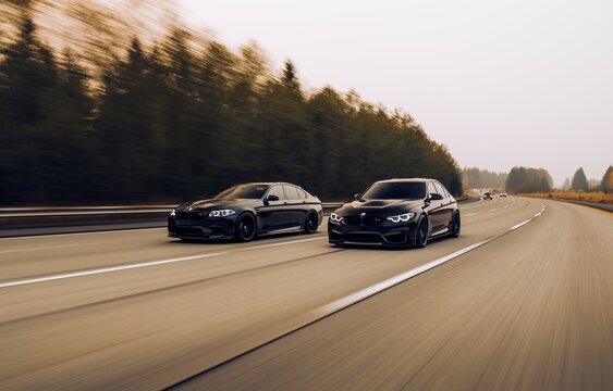 Seattle, WA, USA
November 4, 2022
Black BMW M5