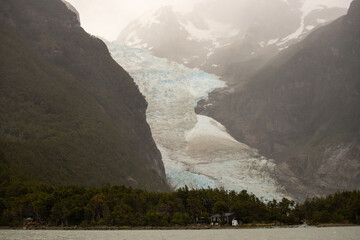 Chile
Lago Grey
Torres del Paine
Puerto Natales