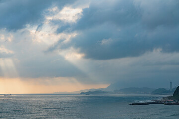 Fototapeta premium Sunrise at feicui Bay, Xinbei City, Taiwan