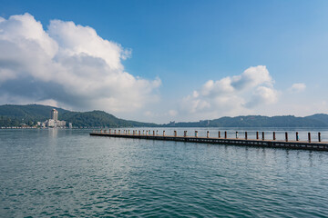 Fototapeta premium Taiwan, China Chiayi Nantou Sun Moon Lake shrouded in clouds