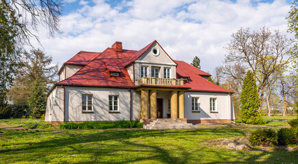 Fototapeta na wymiar Historic old mansion in Sedziejowice, Poland.