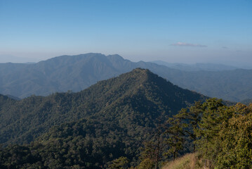 Fototapeta premium Beautiful in the mountains. on viewpoint at Doi Pha Ngom, Khun Chae National Park. at Wiang Pa Pao district of Chiang Rai Province Thailand.