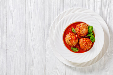Porcupine Balls, ground beef and rice meatballs