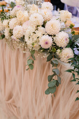 wedding bouquet of roses