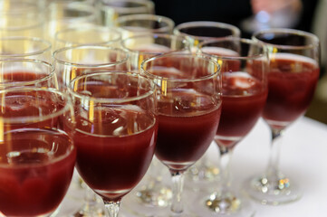 ウェルカムドリンク　カクテル　ワイン　