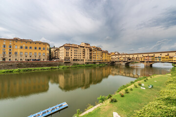 Florence downtown, the River Arno and the famous Ponte Vecchio (Old Bridge), UNESCO world heritage site, Tuscany Italy, Europe.