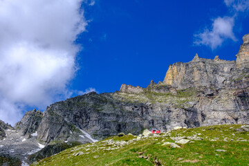 Panorama con il Bivacco Combi e Lanza, Passo Cornera, Alpi Lepontine, Devero, Piemonte, Italia