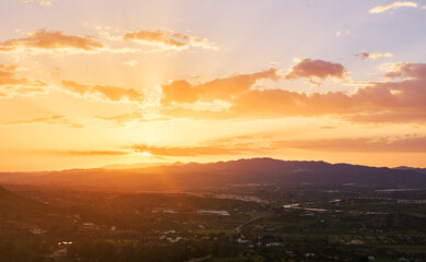 Fototapeta na wymiar sunset sky cloud mountain countryside