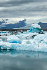 Fototapeta na wymiar Icebergs in Jokulsarlon glacier lagoon, arctic landscape, Iceland