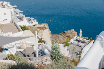 SANTORINI ISLAND: THIRA AND OIA 