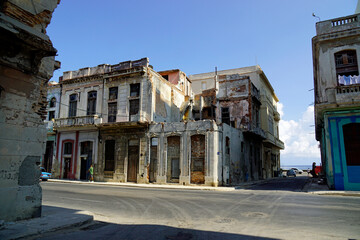 Obraz premium colorful oold houses in havana