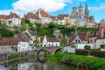 Fotobehang Tiny medieval town in Bourgogne, France. © Juley