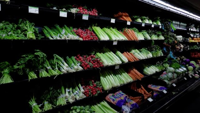 vegetables in a grocery store