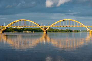Fototapeta na wymiar Bridge over the Volga river in Rybinsk
