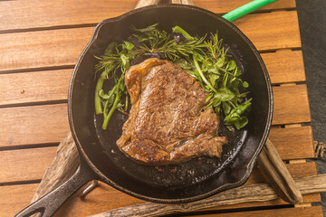 グリルステーキ Thick cut luxury fresh beef steak