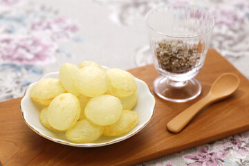 pommes soufflées, French puffed fried potatoes with truffle salt