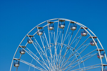 Riesenrad am Strand von Bensersiel in Ostfriesland, Norddeutschland